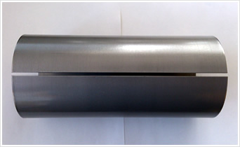 ウレタンロール自動機にてベンディングロール加工